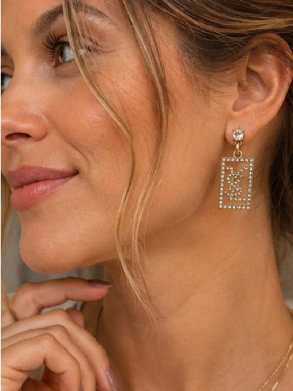 Luxe glamorous gold